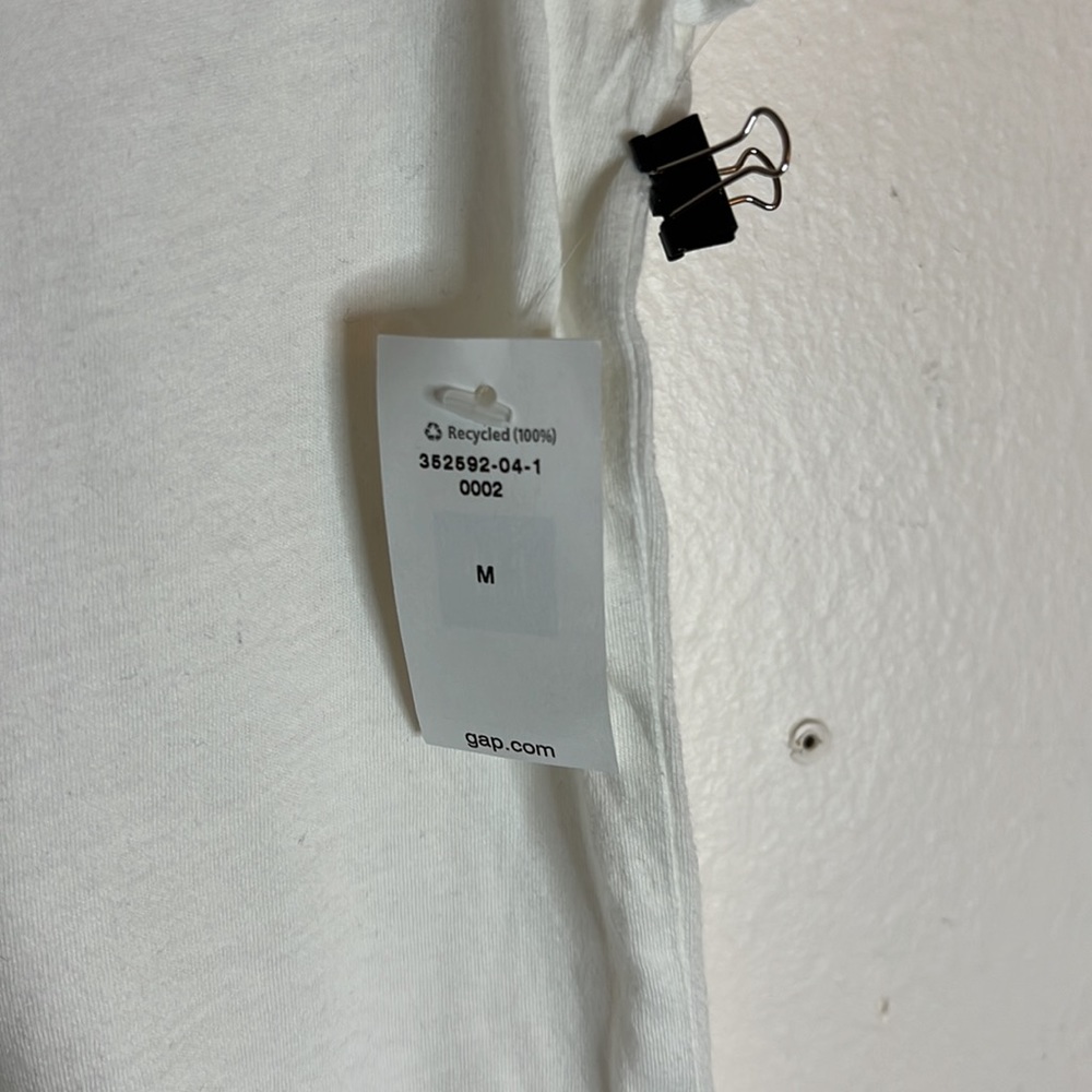 GAP tee - Picture 7 of 9